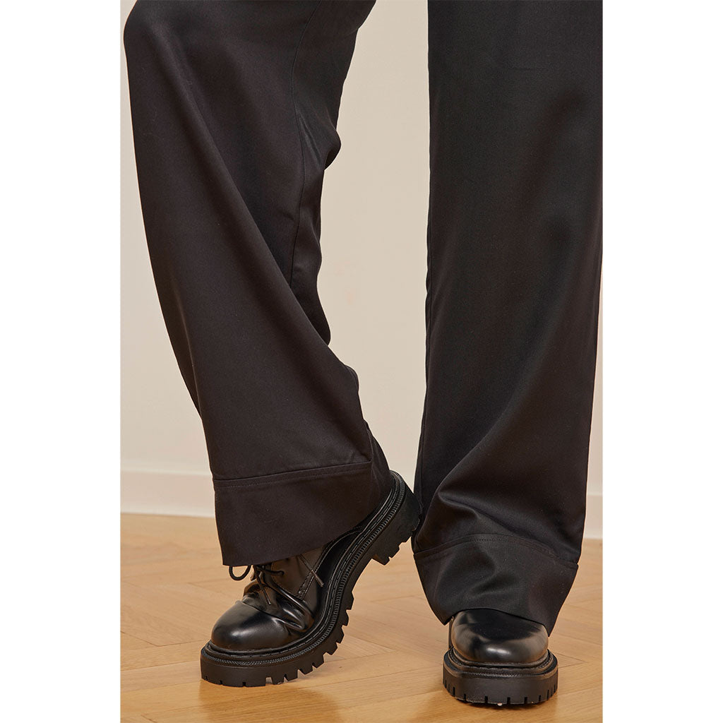 Panne pants tencel black