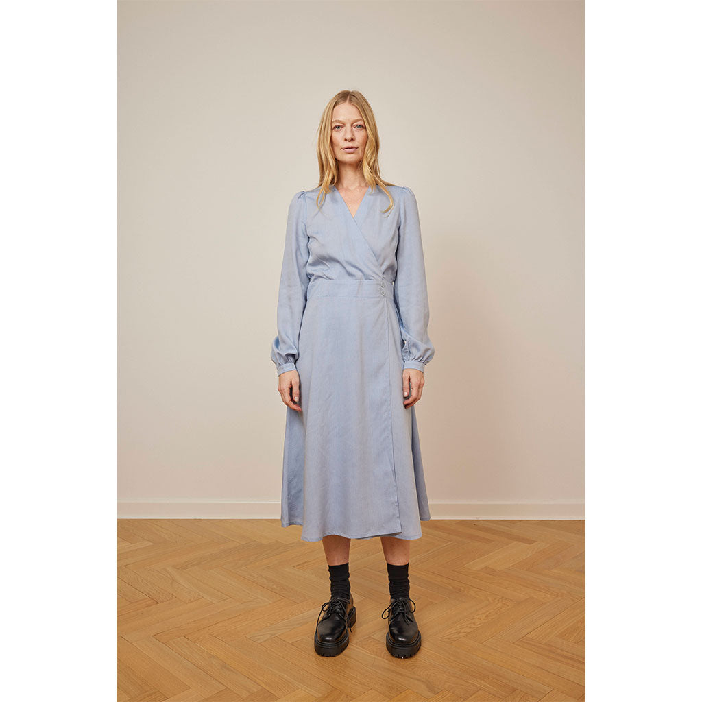 Dandy dress light blue tencel