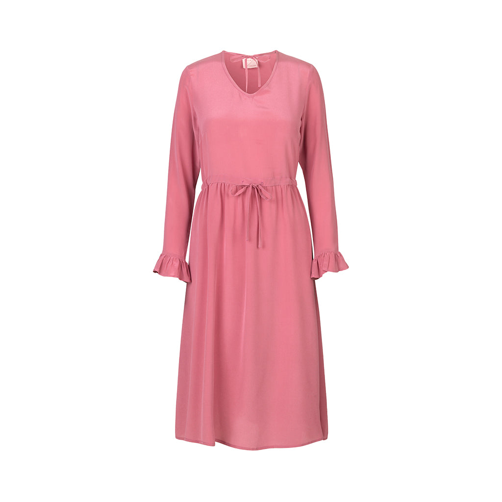 Schulz  by crowd rosa kjole med binde bånd i taljen med flæser ved ærmerne og ved halsen